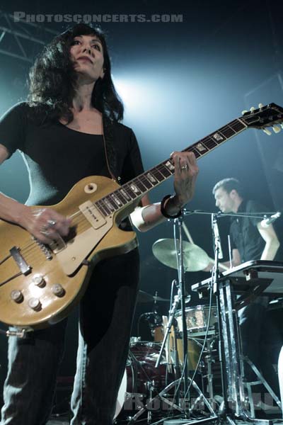 CLAIRE DITERZI - 2008-10-21 - PARIS - Le Bataclan - 